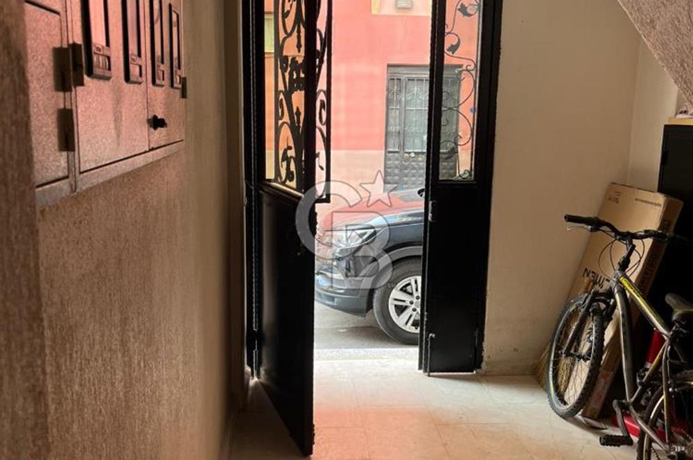Çiğli Balatçık Cadde Üstü Kiralık 2+1 Daire