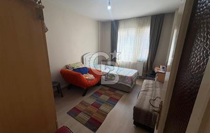 ✅ Karşıyaka Tuna Mahallesi’nde Tiyatro Sokağında, Asansörlü 3+1 Geniş Daire!