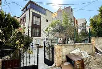 İzmir Çiğli Evka 2'de  Deniz Manzaralı 6+2 Müstakil Satılık Ev