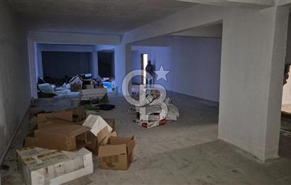Şirintepe'de Geniş Ticari Dükkan | 250m²+Bodrum+Bahçe+Otopark