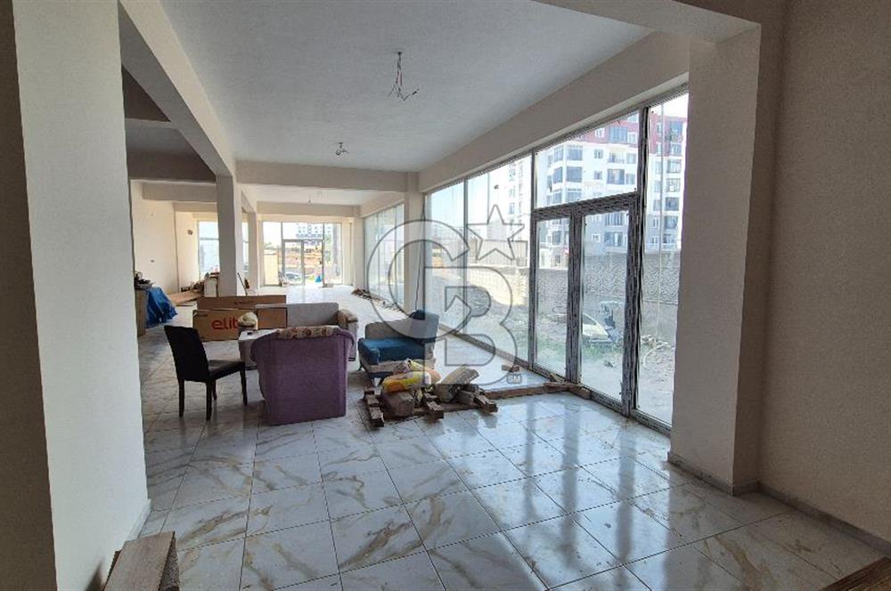 Şirintepe'de Geniş Ticari Dükkan | 250m²+Bodrum+Bahçe+Otopark
