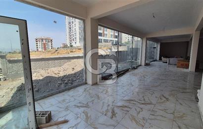 Şirintepe'de Geniş Ticari Dükkan | 250m²+Bodrum+Bahçe+Otopark