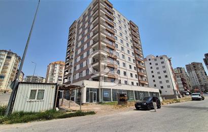 Şirintepe'de Geniş Ticari Dükkan | 250m²+Bodrum+Bahçe+Otopark