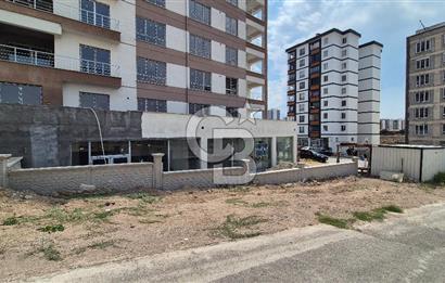 Şirintepe'de Geniş Ticari Dükkan | 250m²+Bodrum+Bahçe+Otopark