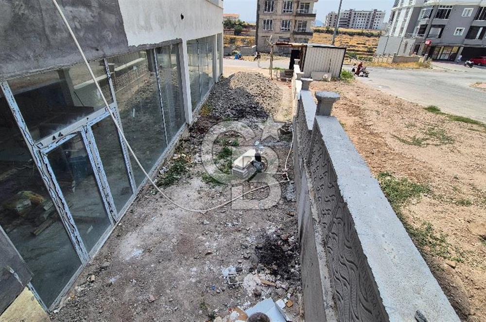 Şirintepe'de Geniş Ticari Dükkan | 250m²+Bodrum+Bahçe+Otopark
