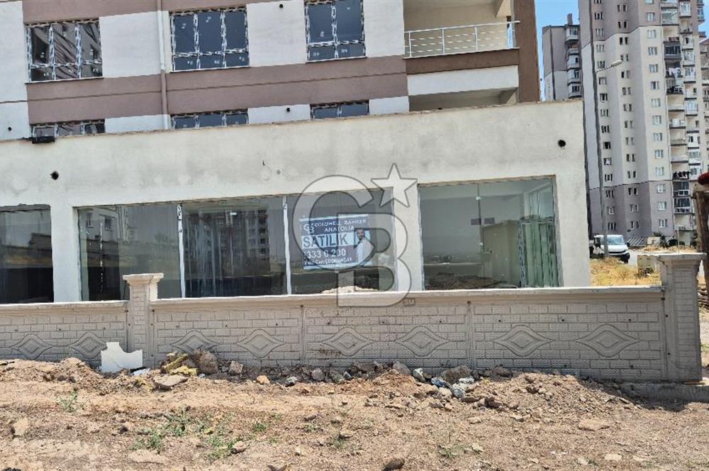 Şirintepe'de Geniş Ticari Dükkan | 250m²+Bodrum+Bahçe+Otopark
