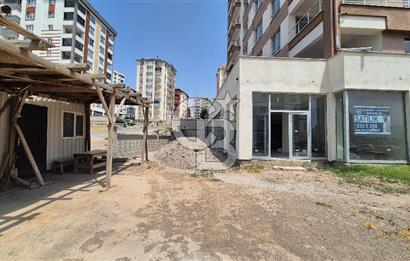 Şirintepe'de Geniş Ticari Dükkan | 250m²+Bodrum+Bahçe+Otopark