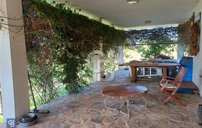 URLA'DA SATILIK ÇİFTLİK EVİ 