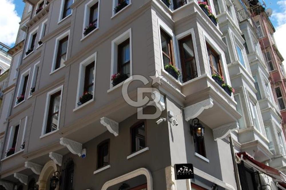 Beyoğlu Billur Sokak’ta 5 Katlı, 8 Odalı Satılık Otel