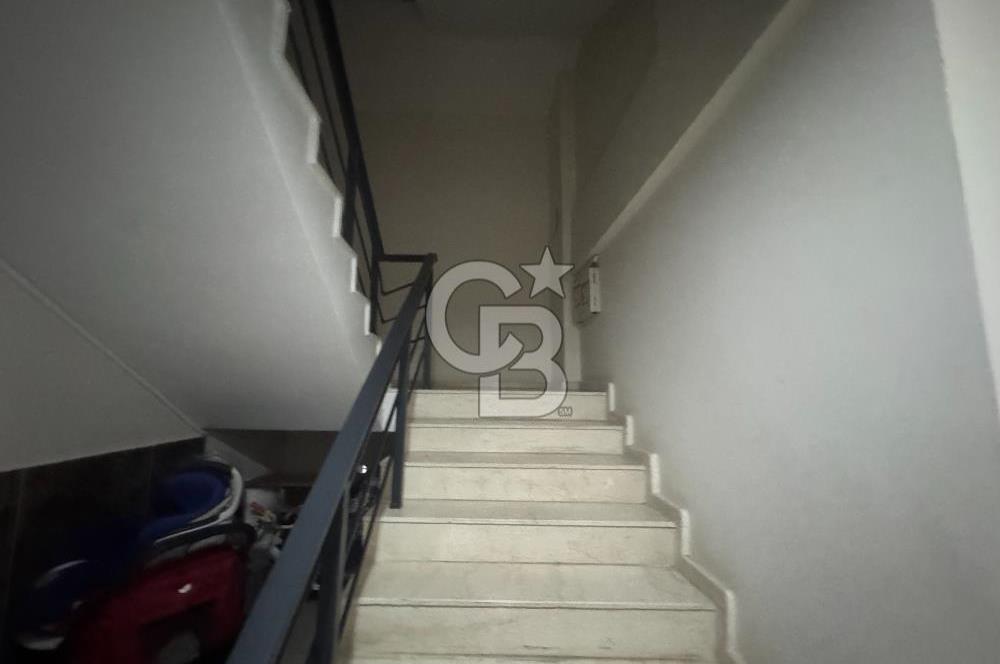  İZMİR BORNOVA ERZENE MAHALLESİ ATA DURAĞI YAKINI 2+1 KİRALIK DAİRE
