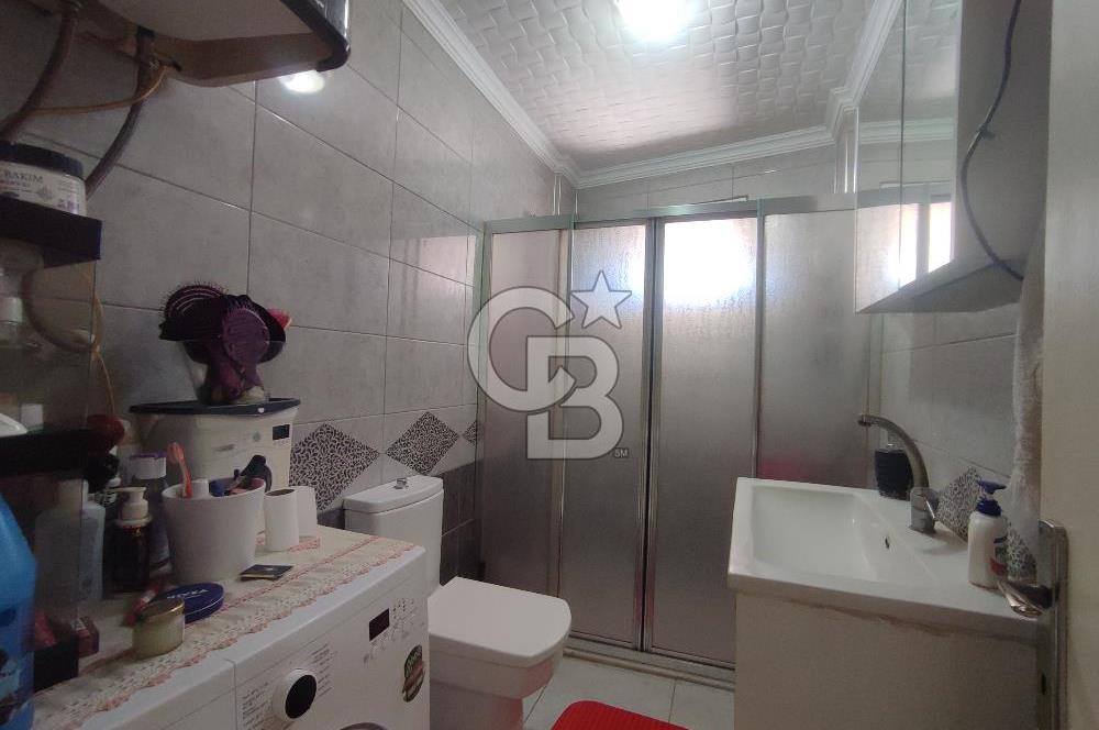 Ayvalık 150 Evler Mahallesi'nde Merkezi Konumda Satılık 3+1 Daire 