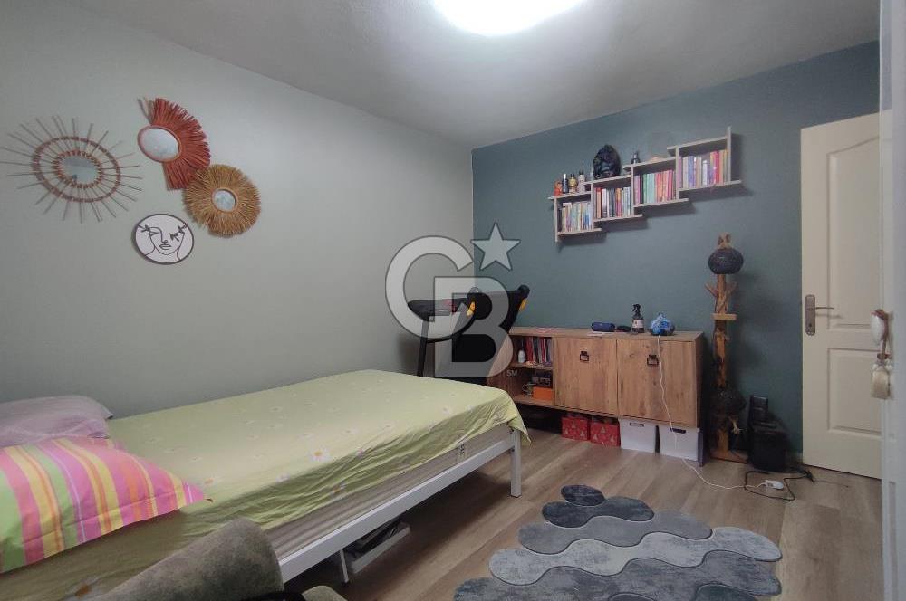 Ayvalık 150 Evler Mahallesi'nde Merkezi Konumda Satılık 3+1 Daire 