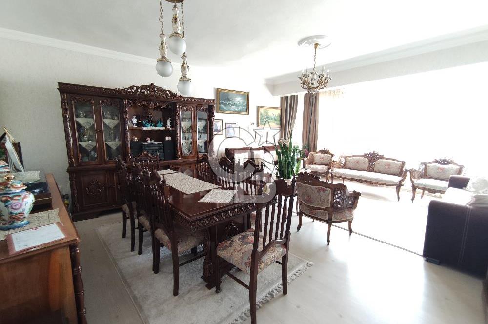 DENİZ VE GÖKDELEN MANZARALI ÖNÜ AÇIK SATILIK DAİRE
