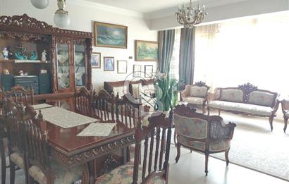 DENİZ VE GÖKDELEN MANZARALI ÖNÜ AÇIK SATILIK DAİRE