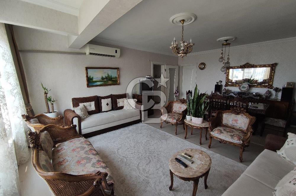 DENİZ VE GÖKDELEN MANZARALI ÖNÜ AÇIK SATILIK DAİRE
