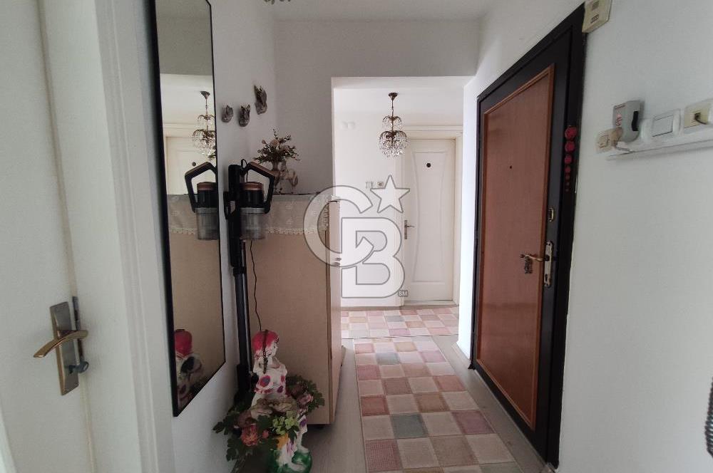 DENİZ VE GÖKDELEN MANZARALI ÖNÜ AÇIK SATILIK DAİRE