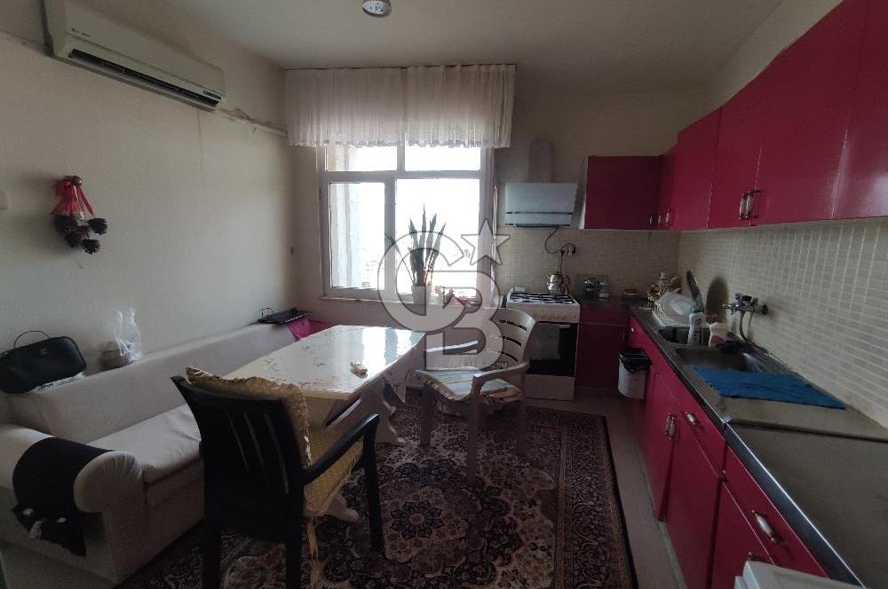 DENİZ VE GÖKDELEN MANZARALI ÖNÜ AÇIK SATILIK DAİRE