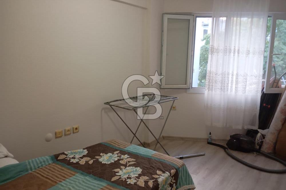 KARŞIKAYA ÇARŞININ KALBİNDE TAŞINMAYA HAZIR 2+1 EŞYALI DAİRE