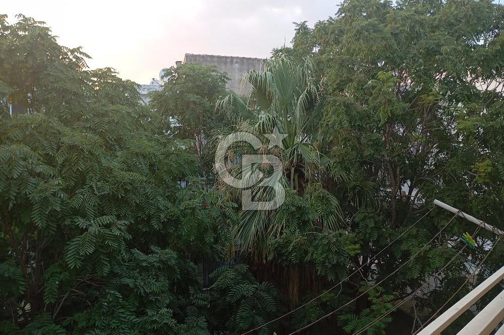 KARŞIKAYA ÇARŞININ KALBİNDE TAŞINMAYA HAZIR 2+1 EŞYALI DAİRE