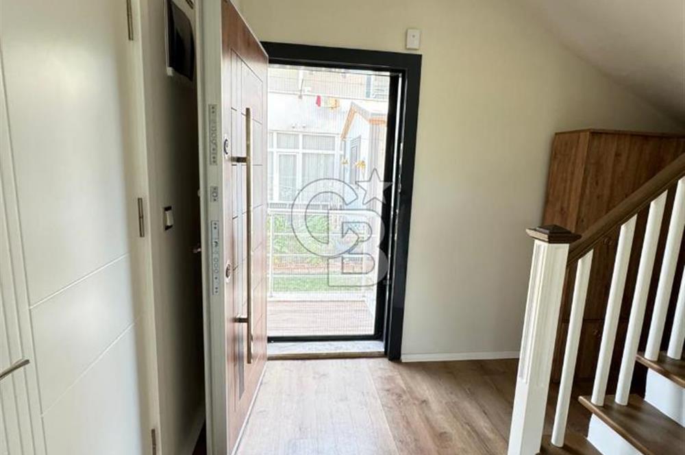 BALIKESİR EDREMİT ÇAMLIBEL'DE 5+1 SATILIK VİLLA