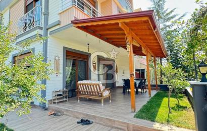 BALIKESİR EDREMİT ÇAMLIBEL'DE 5+1 SATILIK VİLLA