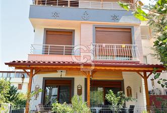 BALIKESİR EDREMİT ÇAMLIBEL'DE 5+1 SATILIK VİLLA
