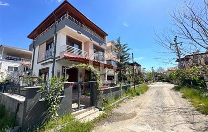 BALIKESİR EDREMİT ÇAMLIBEL'DE 5+1 SATILIK VİLLA