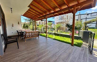 BALIKESİR EDREMİT ÇAMLIBEL'DE 5+1 SATILIK VİLLA