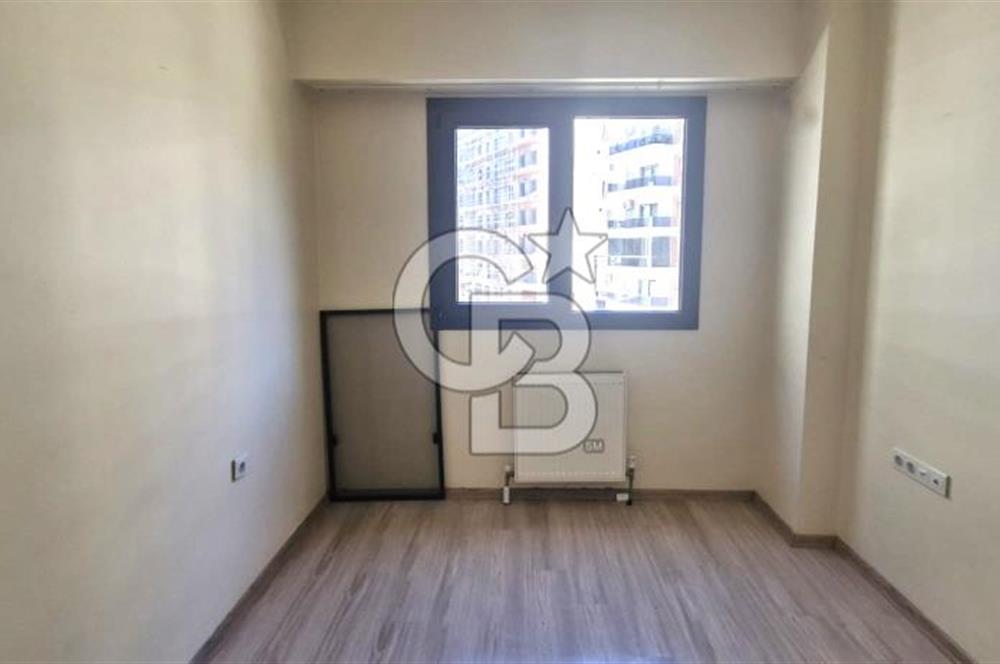 KARŞIYAKA KONAKLARI SATILIK 2+1 DAİRE