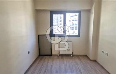 KARŞIYAKA KONAKLARI SATILIK 2+1 DAİRE