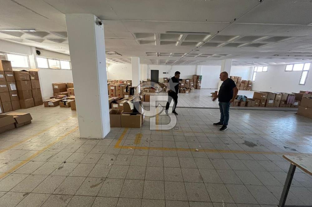 Bornova MTK Sitesi'nde Satılık 1600m2 İş Yeri