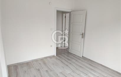 Şişli Kurtuluş Caddesi - Şahin Sokakta Satılık 2+1 Köşe Daire