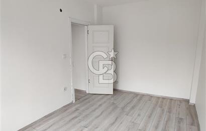 Şişli Kurtuluş Caddesi - Şahin Sokakta Satılık 2+1 Köşe Daire