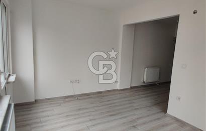 Şişli Kurtuluş Caddesi - Şahin Sokakta Satılık 2+1 Köşe Daire