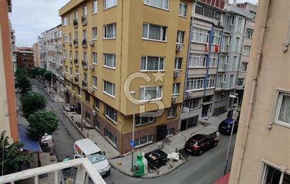 Şişli Kurtuluş Caddesi - Şahin Sokakta Satılık 2+1 Köşe Daire
