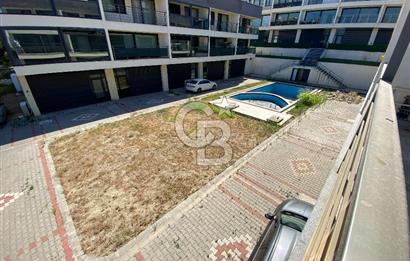 ÇANAKKALE İNTEPEDE BOĞAZ MANZARALI SATILIK TRİPLEKS VİLLA