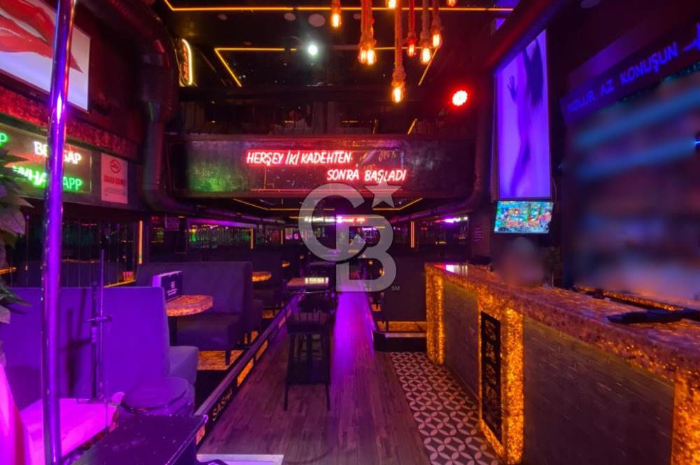 DEVREN KİRALIK PUB & GECE KULÜBÜ KONAK PASAPORTUN KALBİNDE