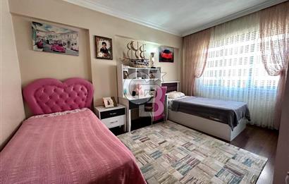 İZMİR BORNOVA YEŞİLOVA'DA SATILIK 5 KATLI BİNA