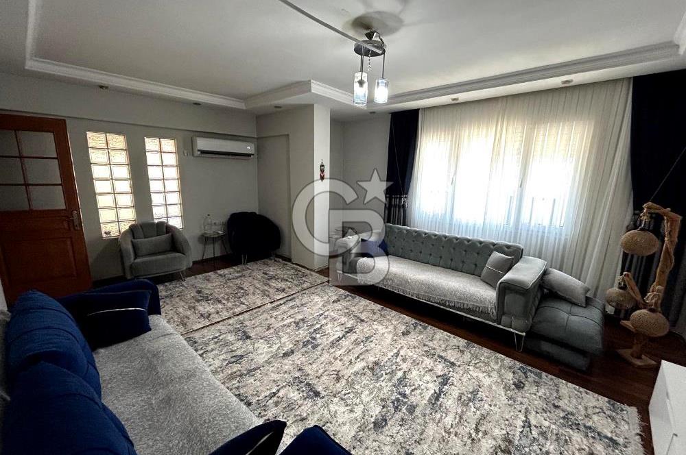 İZMİR BORNOVA YEŞİLOVA'DA SATILIK 5 KATLI BİNA