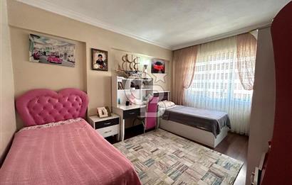 İZMİR BORNOVA YEŞİLOVA'DA SATILIK 5 KATLI BİNA
