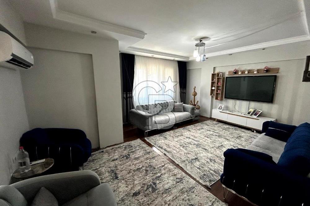 İZMİR BORNOVA YEŞİLOVA'DA SATILIK 5 KATLI BİNA