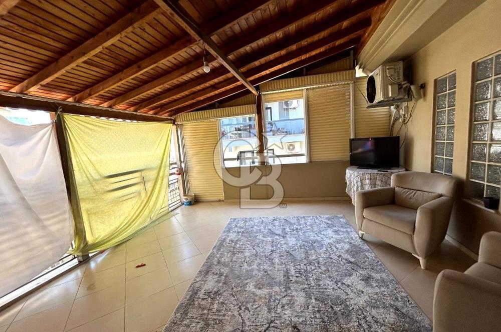 İZMİR BORNOVA YEŞİLOVA'DA SATILIK 5 KATLI BİNA