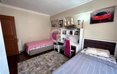 İZMİR BORNOVA YEŞİLOVA'DA SATILIK 5 KATLI BİNA