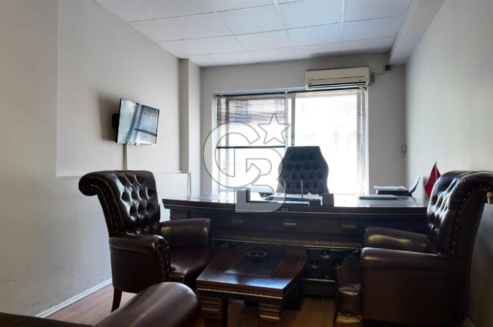 İzmir Mimar Kemalettin Moda Merkezinde Devren Kiralık Gelinlik Mağazası