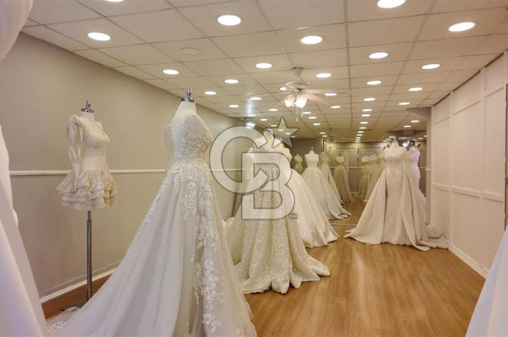 İzmir Mimar Kemalettin Moda Merkezinde Devren Kiralık Gelinlik Mağazası