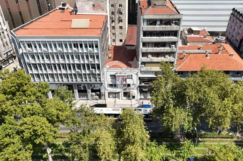 İzmir Mimar Kemalettin Moda Merkezinde Devren Kiralık Gelinlik Mağazası