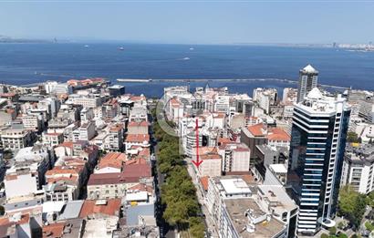 İzmir Mimar Kemalettin Moda Merkezinde Devren Kiralık Gelinlik Mağazası