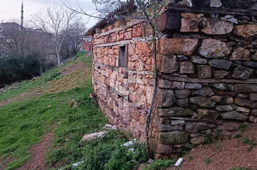 ÇANAKKALE ÇAN YAYKIN KÖYÜNDE SATILIK 40 M2 KARGİR SAMANLIK ,ARSA
