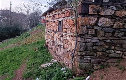ÇANAKKALE ÇAN YAYKIN KÖYÜNDE SATILIK 40 M2 KARGİR SAMANLIK ,ARSA