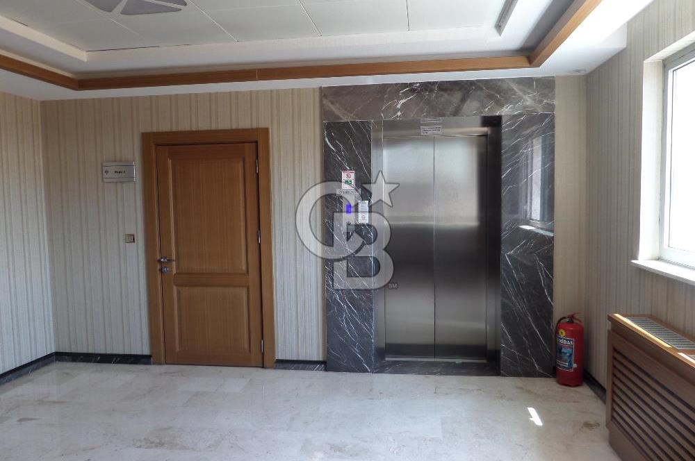 KAHRAMANKAZAN SARAY'DA 14.000 M2 KAPALI ALANLI SATILIK FABRİKA